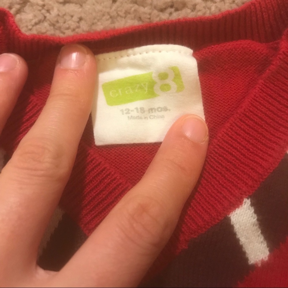 Red sweater - Picture 2 of 2